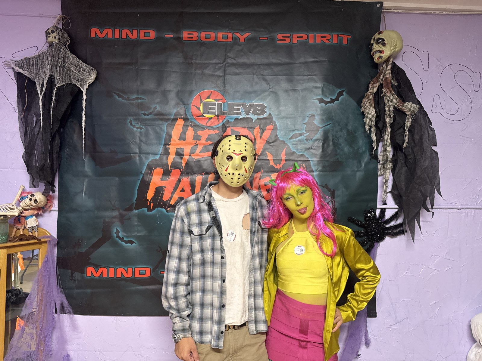 C012 — Alien Girl costume photo