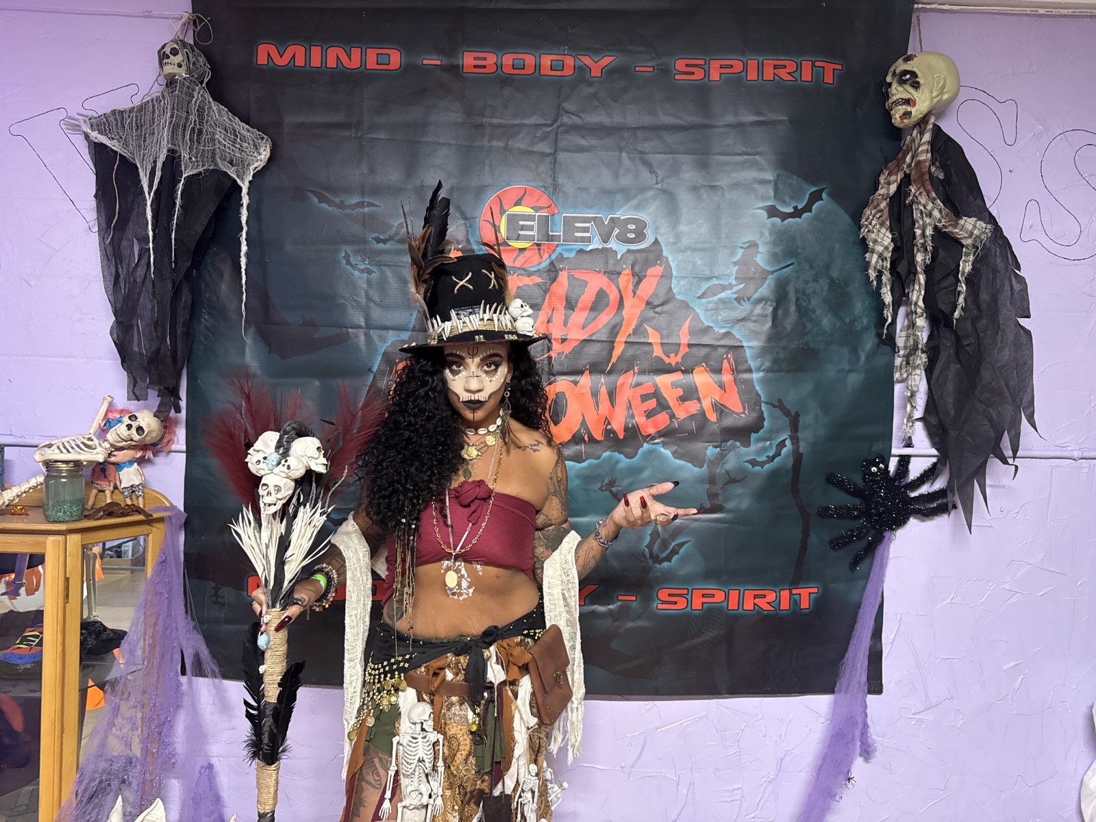 C015 — Voodoo Priestess costume photo
